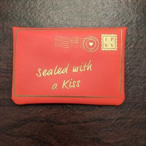 Ipsy Sealed With A Kiss Glam Bag